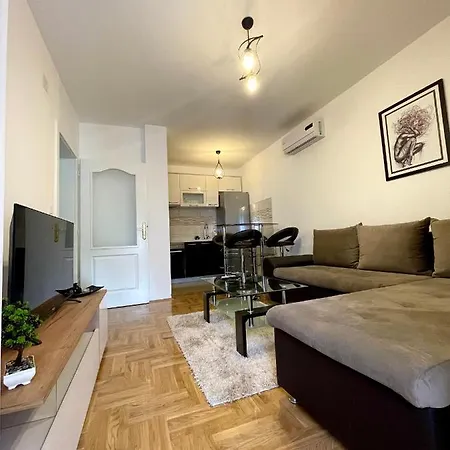 Apartment Expensive *
